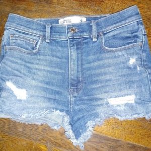 ABERCROMBIE & FITCH HIGH RISE JEAN SHORTS